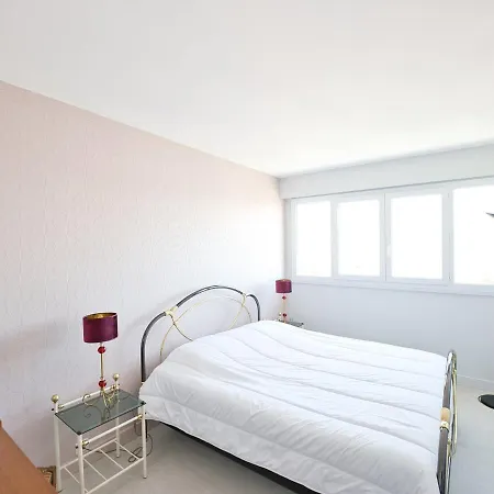Superbe T3 Face Avec Terrasse, Garage Et Wifi Aux Sables-d'olonne - Fr-1-197-503