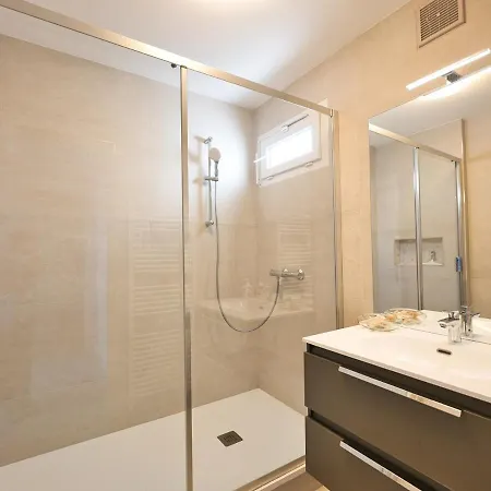 Superbe T3 Face Avec Terrasse, Garage Et Wifi Aux Sables-d'olonne - Fr-1-197-503 Apartment