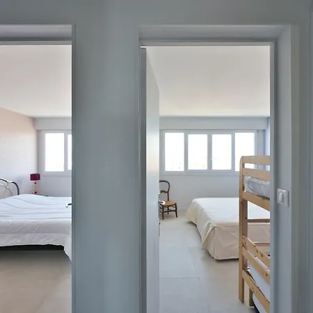 Superbe T3 Face Avec Terrasse, Garage Et Wifi Aux Sables-d'olonne - Fr-1-197-503 Daire *