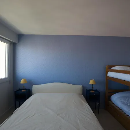 Superbe T3 Face Avec Terrasse, Garage Et Wifi Aux Sables-d'olonne - Fr-1-197-503 *