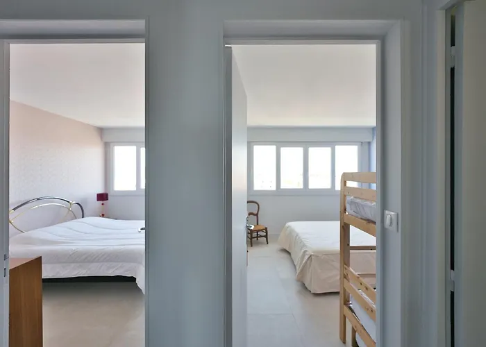 Superbe T3 Face Avec Terrasse, Garage Et Wifi Aux Sables-d'olonne - Fr-1-197-503 公寓 *