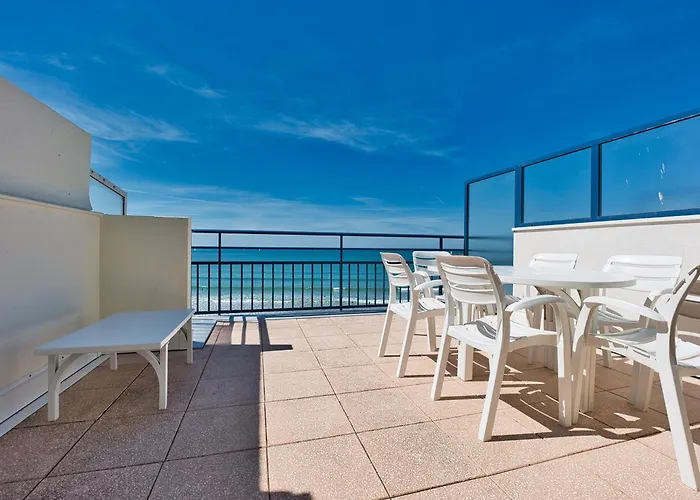 公寓 Superbe T3 Face Avec Terrasse, Garage Et Wifi Aux Sables-d'olonne - Fr-1-197-503 莱萨布勒-多洛讷