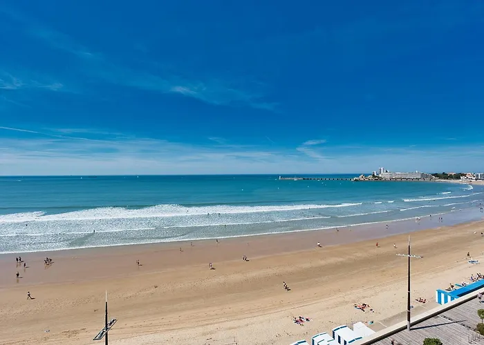 公寓 Superbe T3 Face Avec Terrasse, Garage Et Wifi Aux Sables-d'olonne - Fr-1-197-503 莱萨布勒-多洛讷